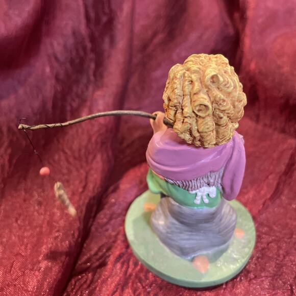 Danbury Mint Shirley Temple Dimples 4" Resin Fishing Figurine - Picture 4 of 6